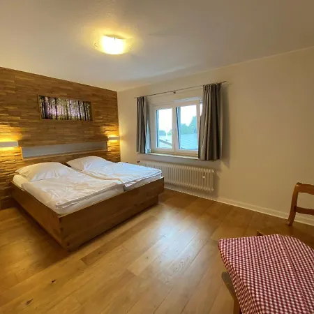 Vendégház Berggasthof Zur Glocke 3*