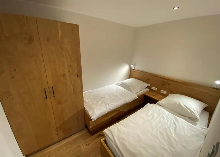 Berggasthof Zur Glocke Vendégház 3*